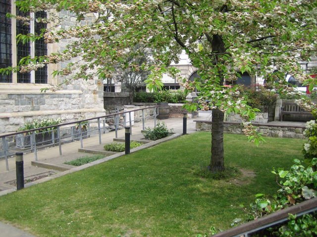 All Hallows-by-the-Tower Churchyard