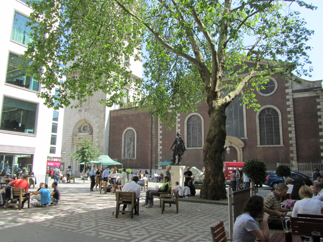 St Mary-le-Bow Churchyard