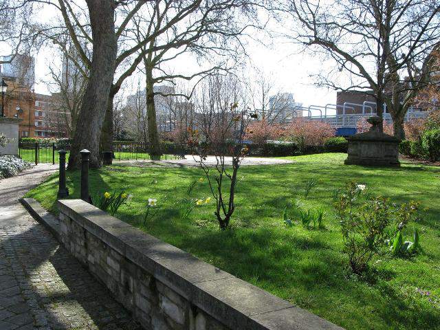 St Anne's Churchyard, Limehouse