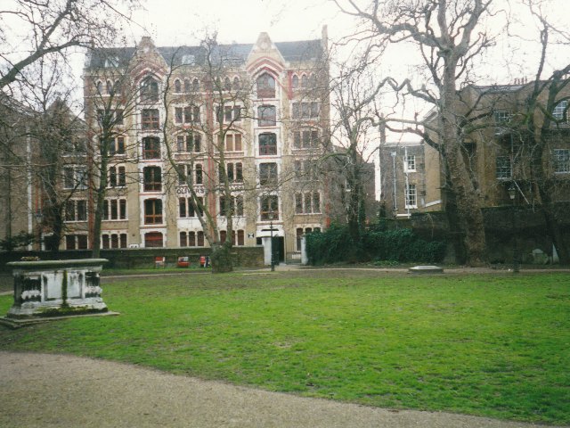 St John's Gardens
