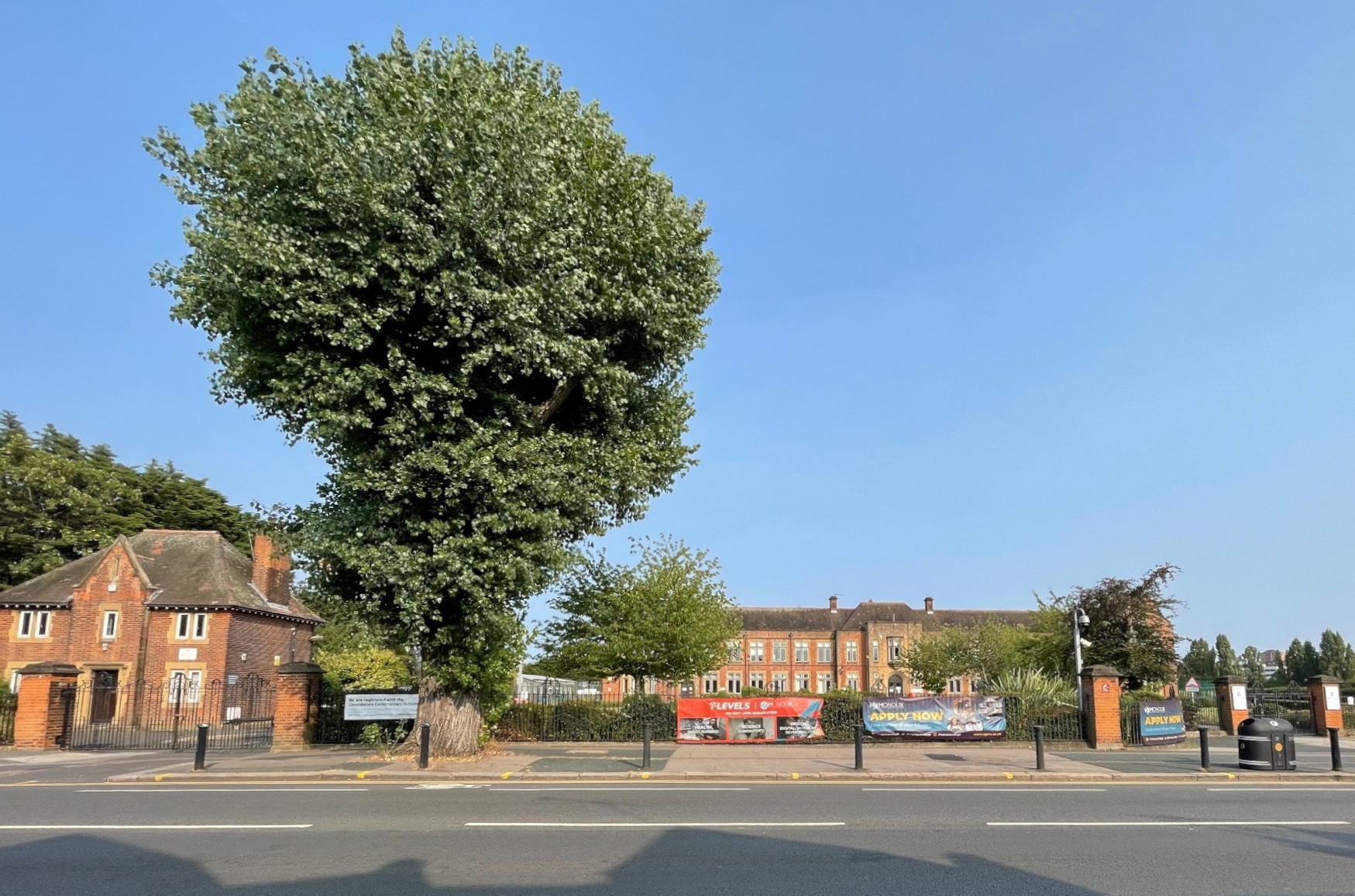 Sir George Monoux Sixth Form College