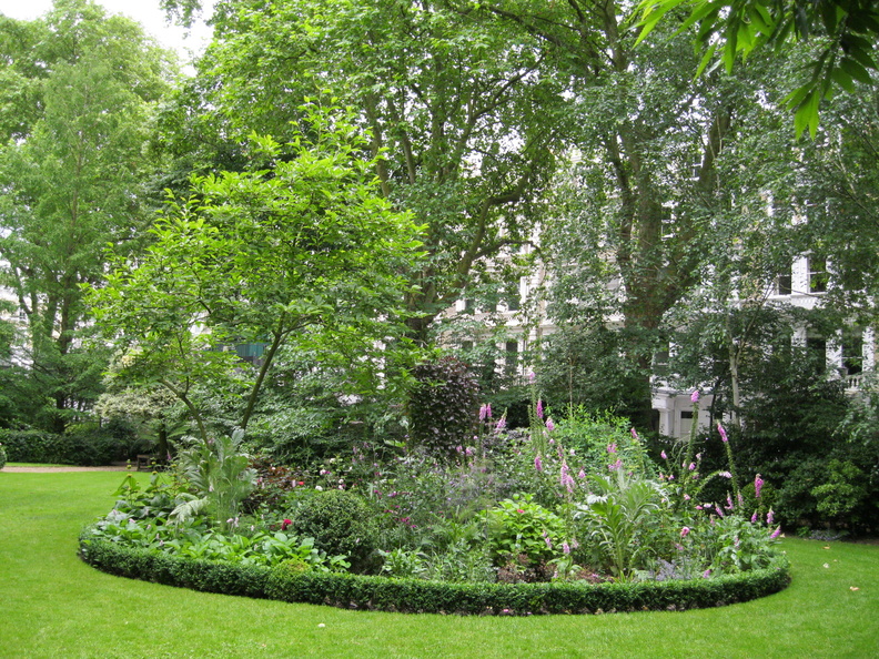 Courtfield Gardens (West)