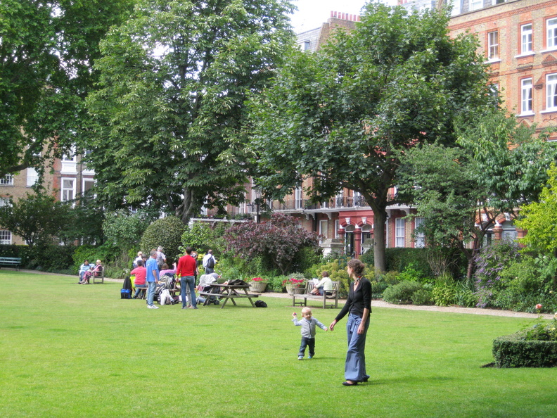 Nevern Square Garden
